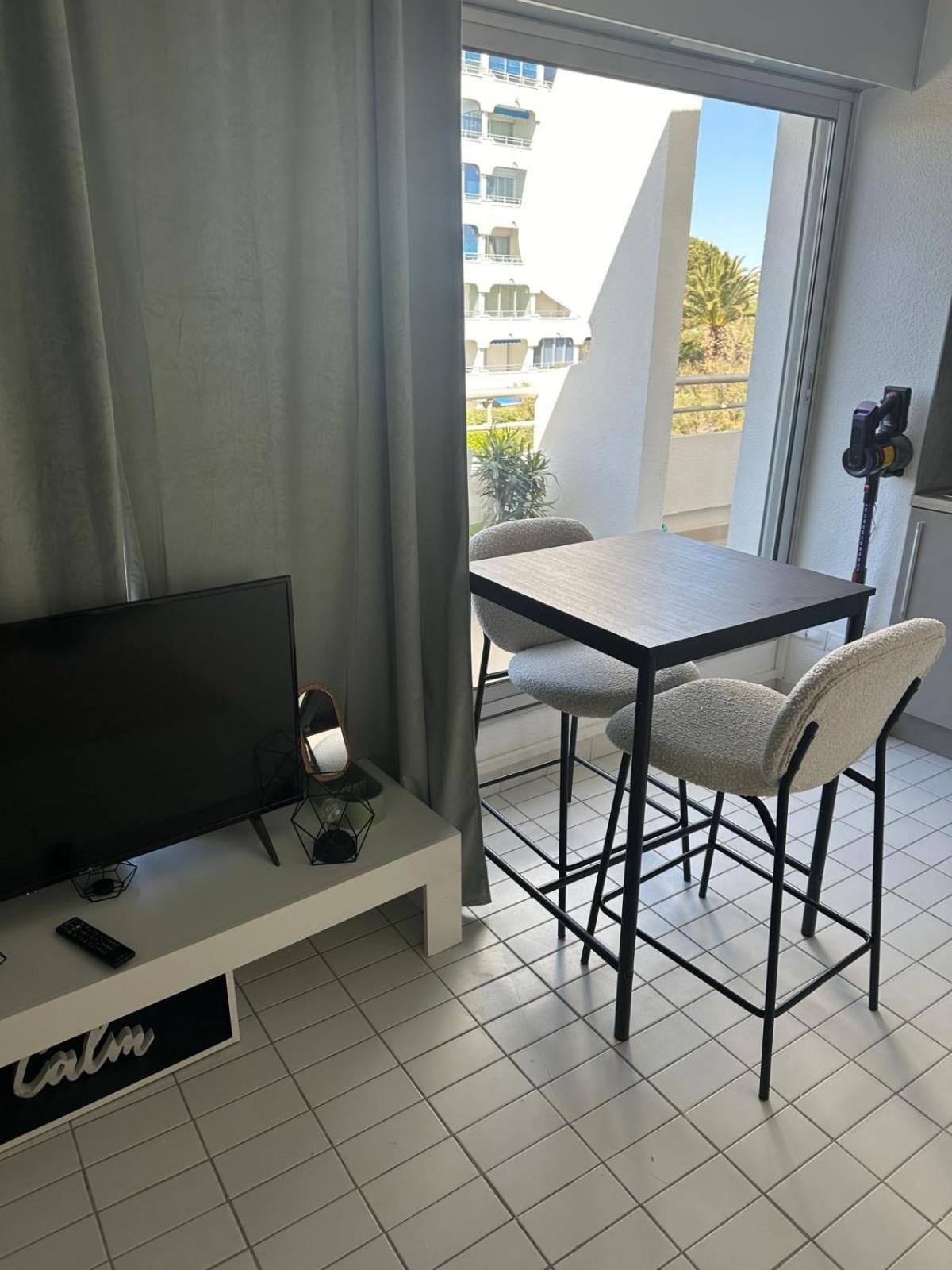 לה גרנד מוט Studio Premiere Ligne Mer Parking מראה חיצוני תמונה